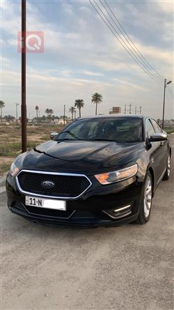 Ford Taurus